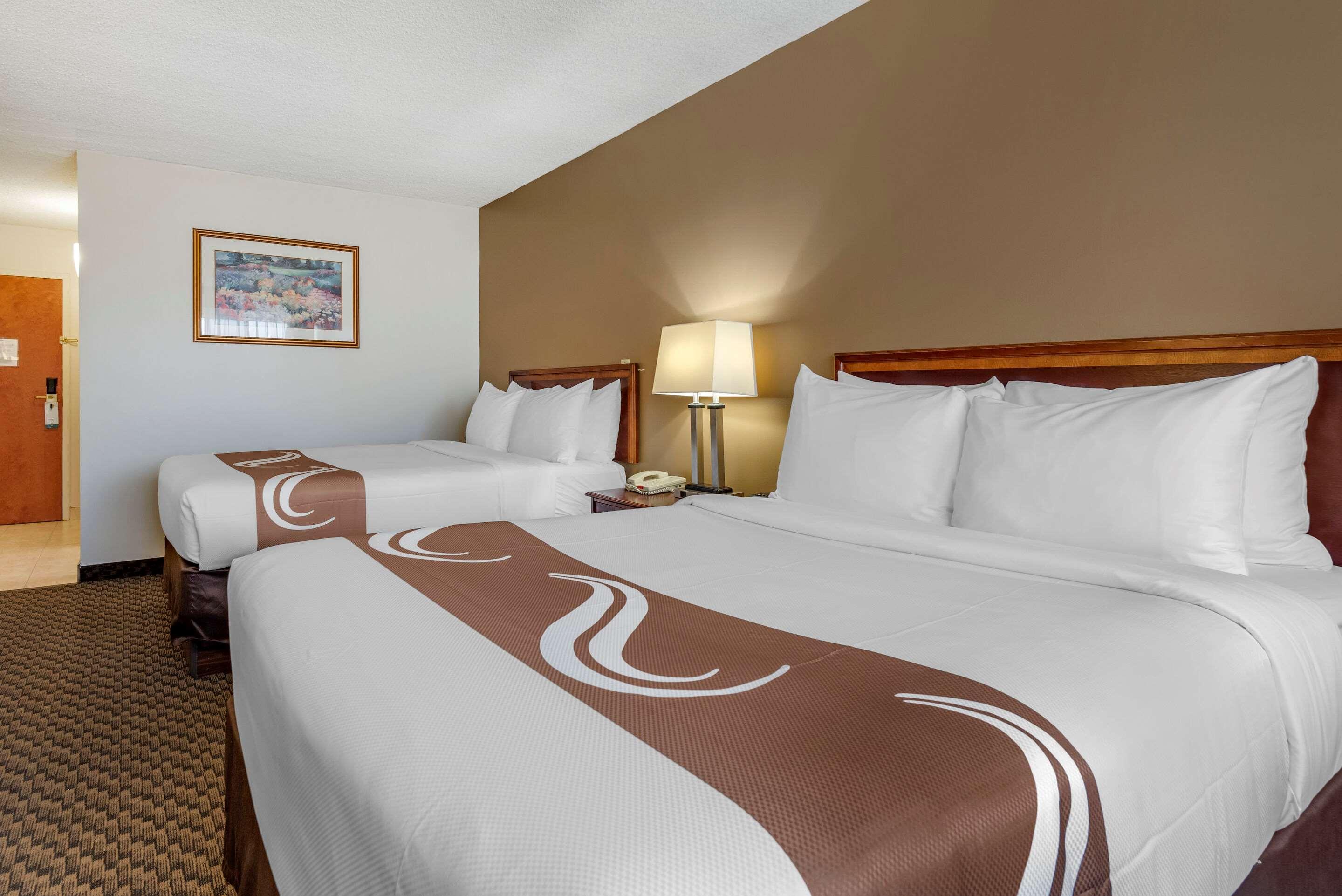 Quality Inn & Suites Vestal Binghamton Near University Εξωτερικό φωτογραφία