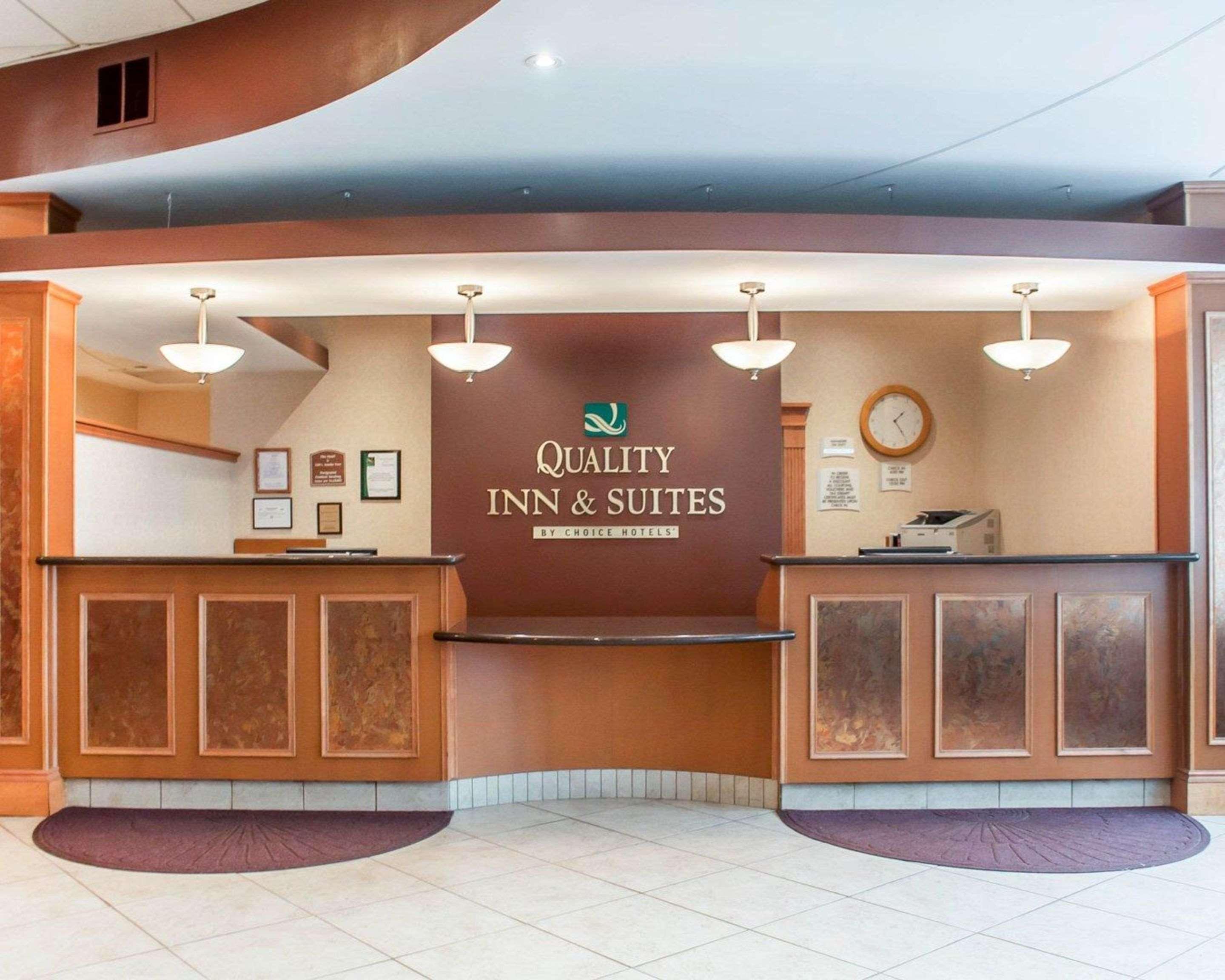 Quality Inn & Suites Vestal Binghamton Near University Εξωτερικό φωτογραφία